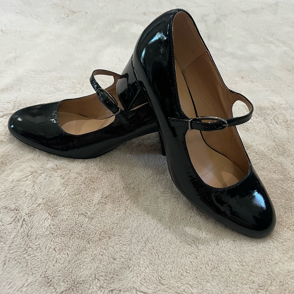 Naturalizer Patent Leather Mary Janes - Size 9.5